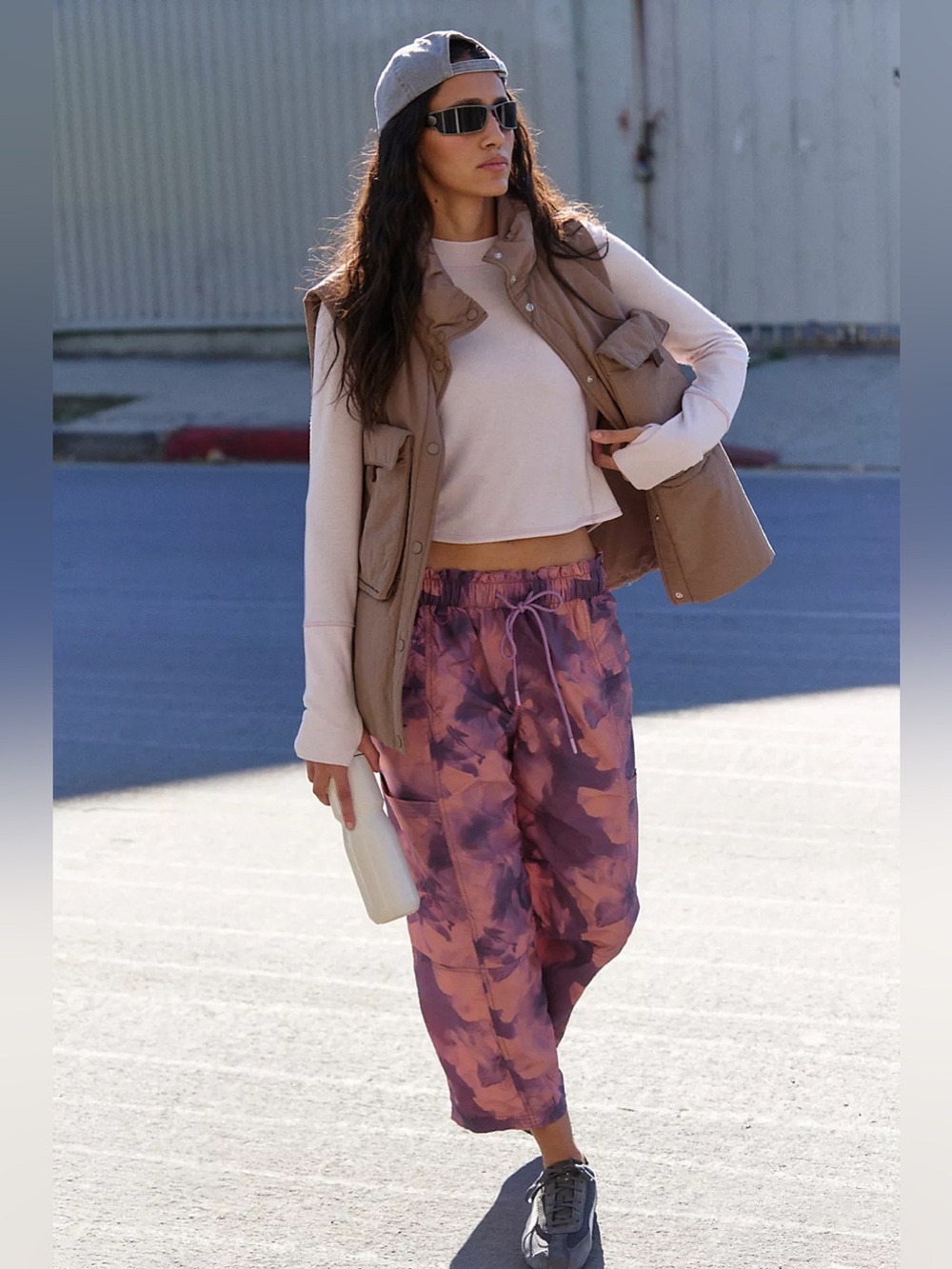 Free People In The Wild Printed Pants Size Medium - Picture 2 of 7